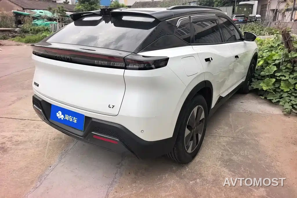 Dongfeng Fengshen L7 2024 205 Plus — фото 3