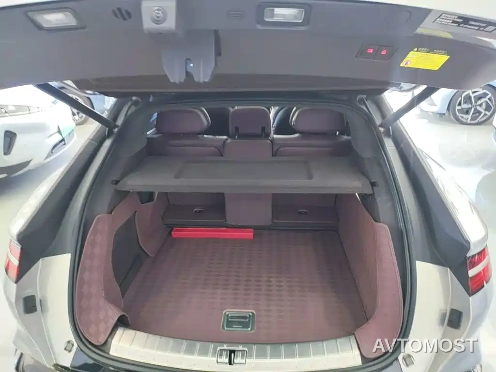 Denza Z9GT 2024 Model 1100 AWD Max Edition — фото 18