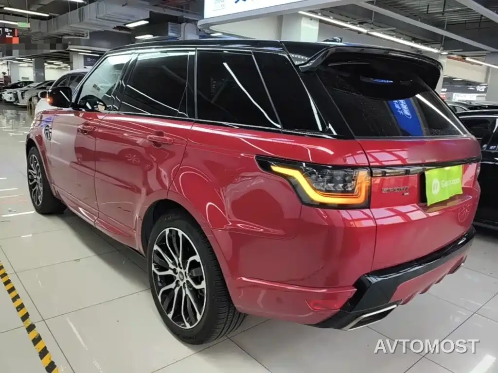 Land Rover Range Rover Sport 2021 3.0 L6 Gloss Black Edition — фото 5