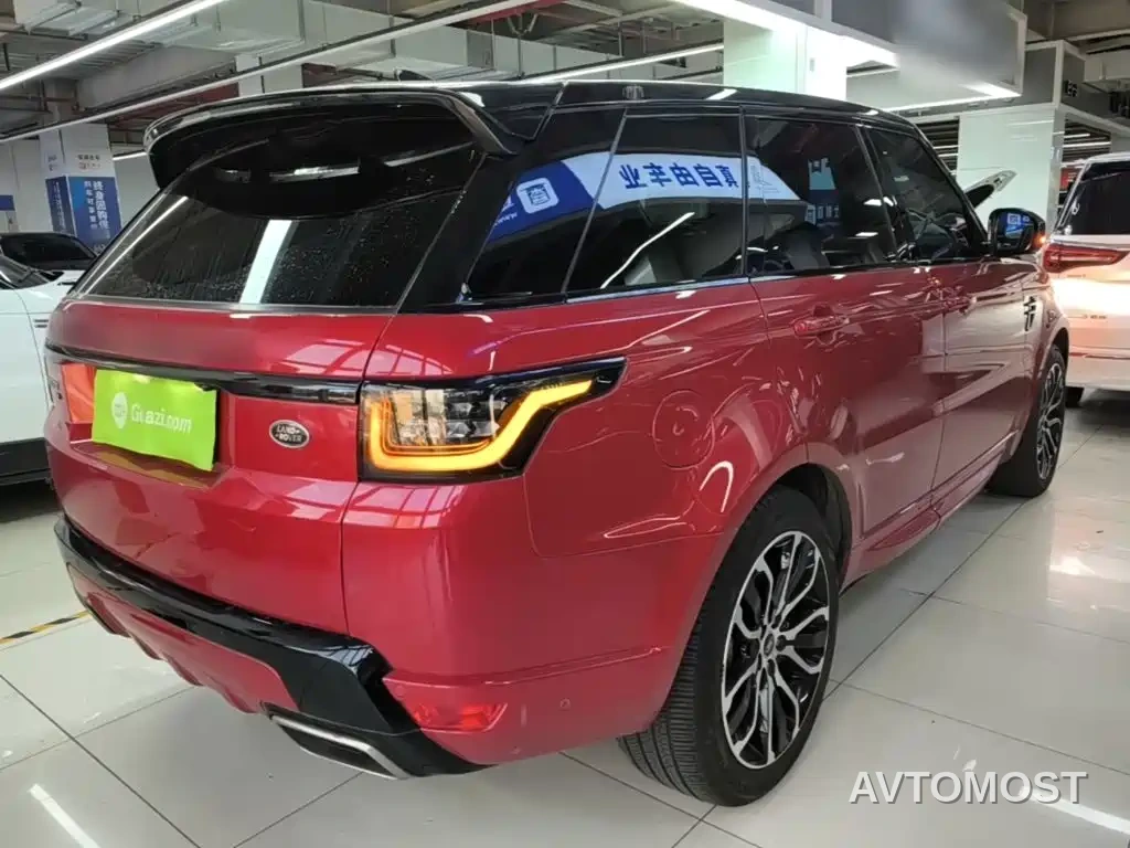 Land Rover Range Rover Sport 2021 3.0 L6 Gloss Black Edition — фото 6