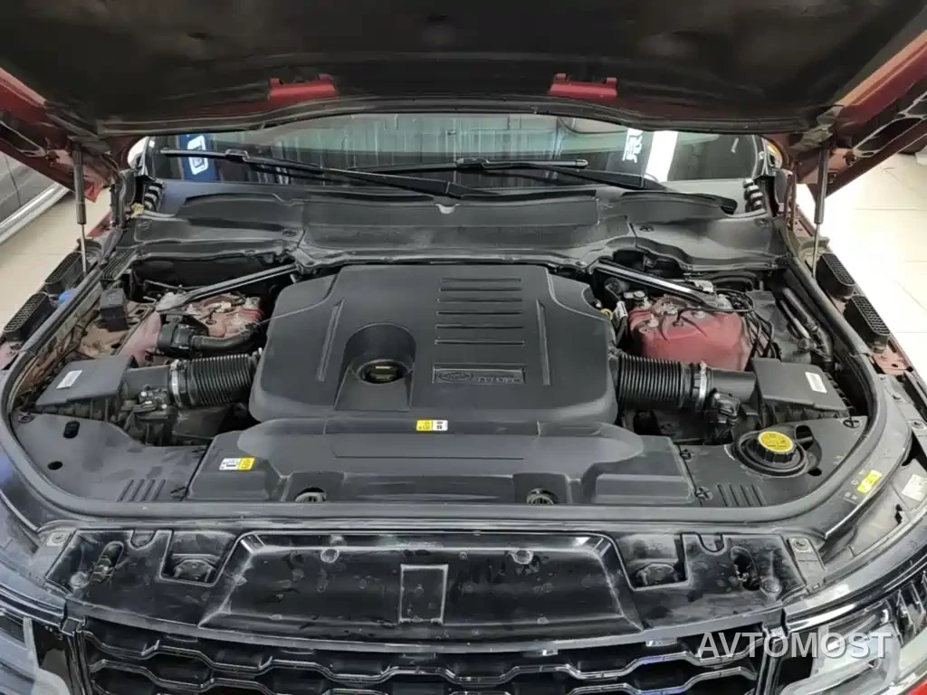 Land Rover Range Rover Sport 2021 3.0 L6 Gloss Black Edition — фото 19