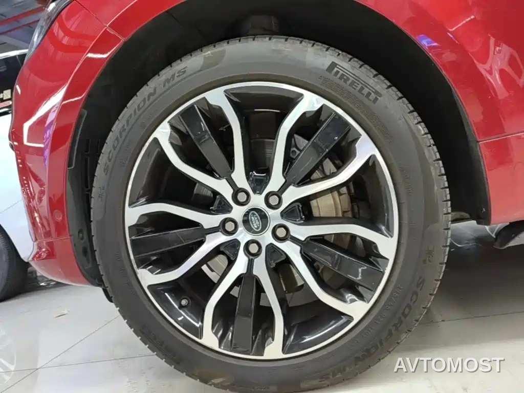 Land Rover Range Rover Sport 2021 3.0 L6 Gloss Black Edition — фото 22