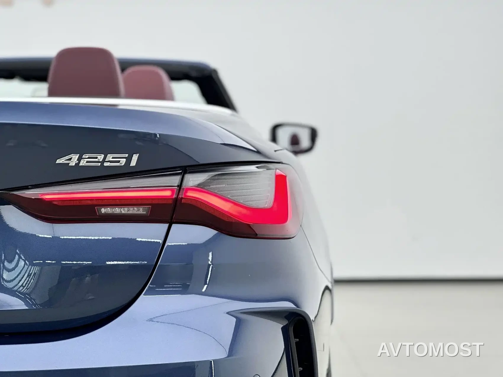 BMW 4 Series 2023 425i Convertible M Sport Package — фото 11