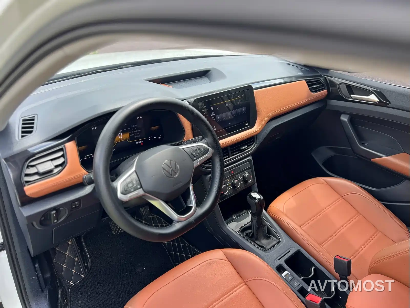 Volkswagen Tharu 2026 New Sharp 1.5L Advance Edition — фото 5