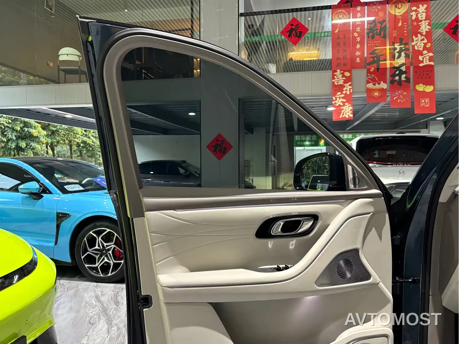Geely Galaxy M9 2025 Model 230km 2WD Explorer+ Edition — фото 20