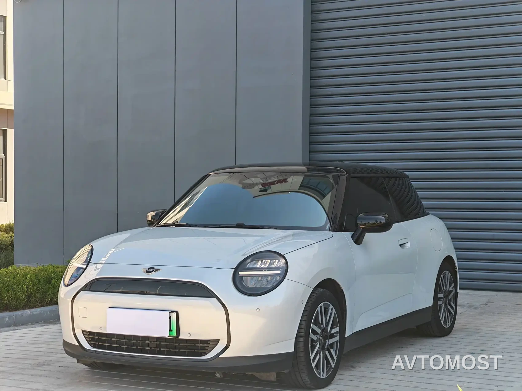 MINI Electric MINI COOPER 2024 456km COOPER E Classic — фото 1