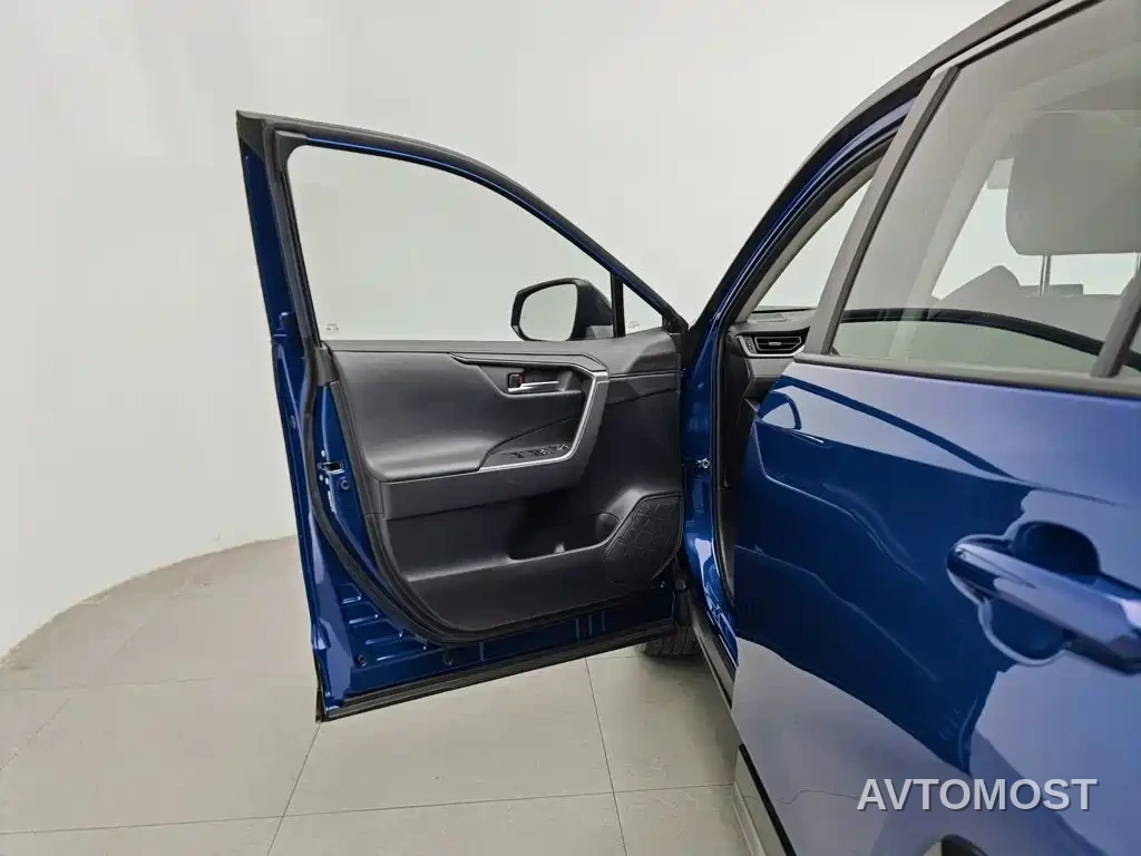 Toyota Wildlander New Energy 2021 High Performance Edition 2.5L 4WD Turbo Edition — фото 6