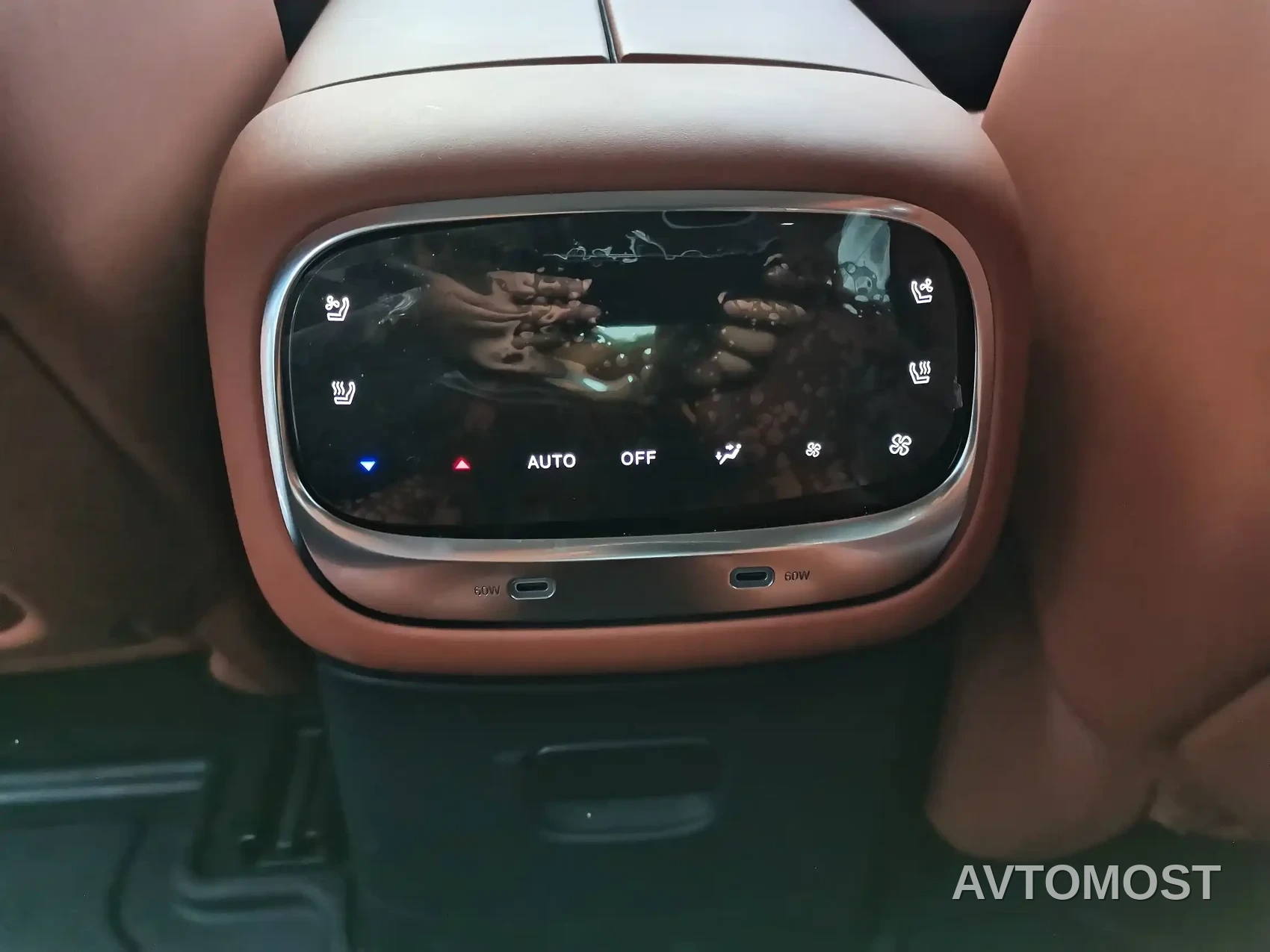 GAC Trumpchi Vision S9 2025 1.5T Hybrid Premium — фото 27