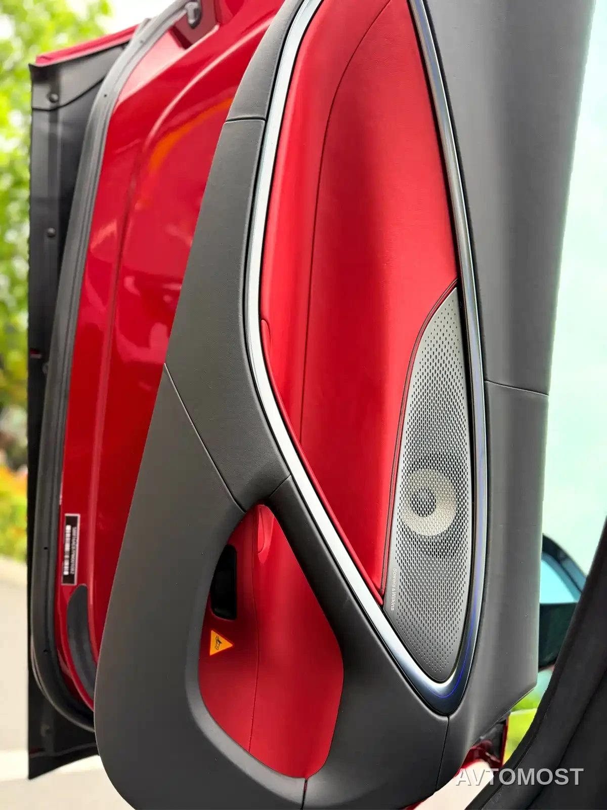 McLaren Artura 2023 3.0T Hybrid Standard — фото 18