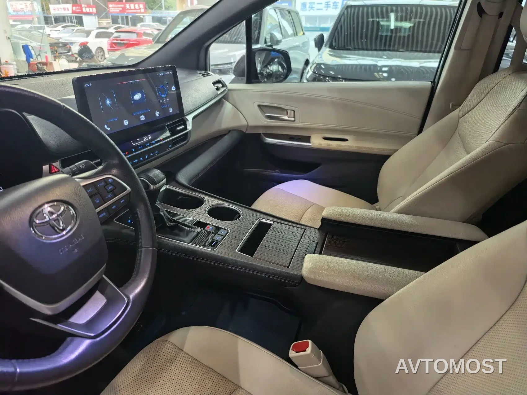 Toyota Sienna 2021 2.5L Hybrid Luxury Edition — фото 8
