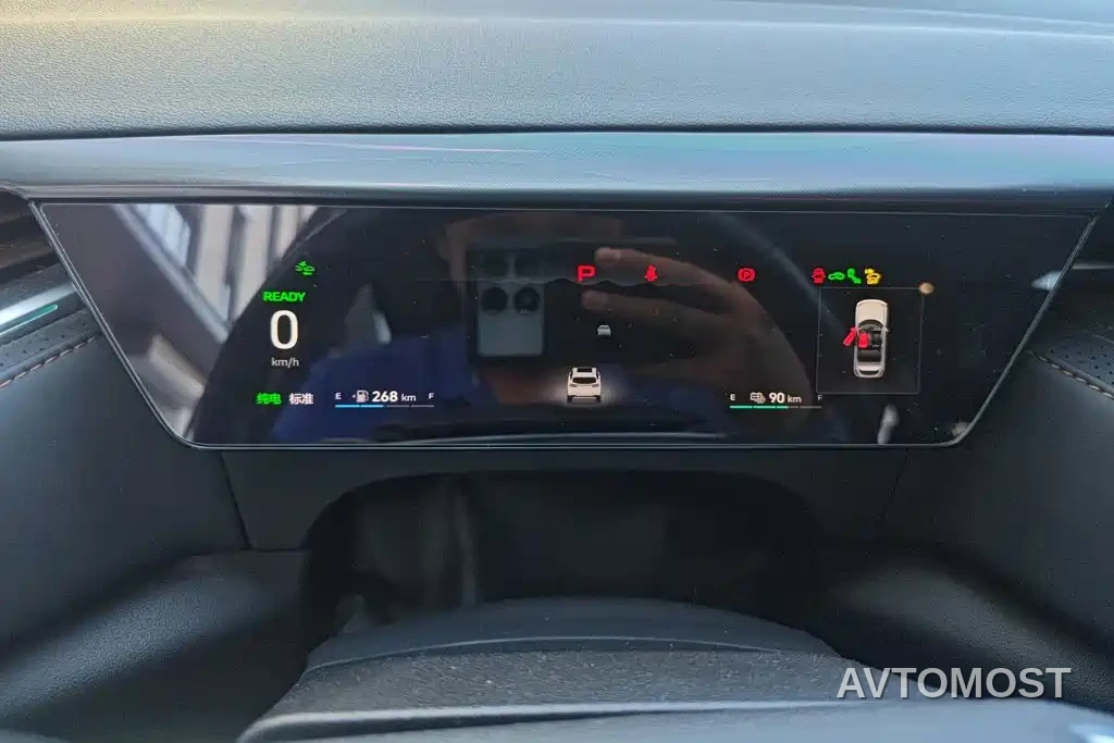 Wey Latte DHT-PHEV 2022 1.5T AWD Super Large Edition — фото 14