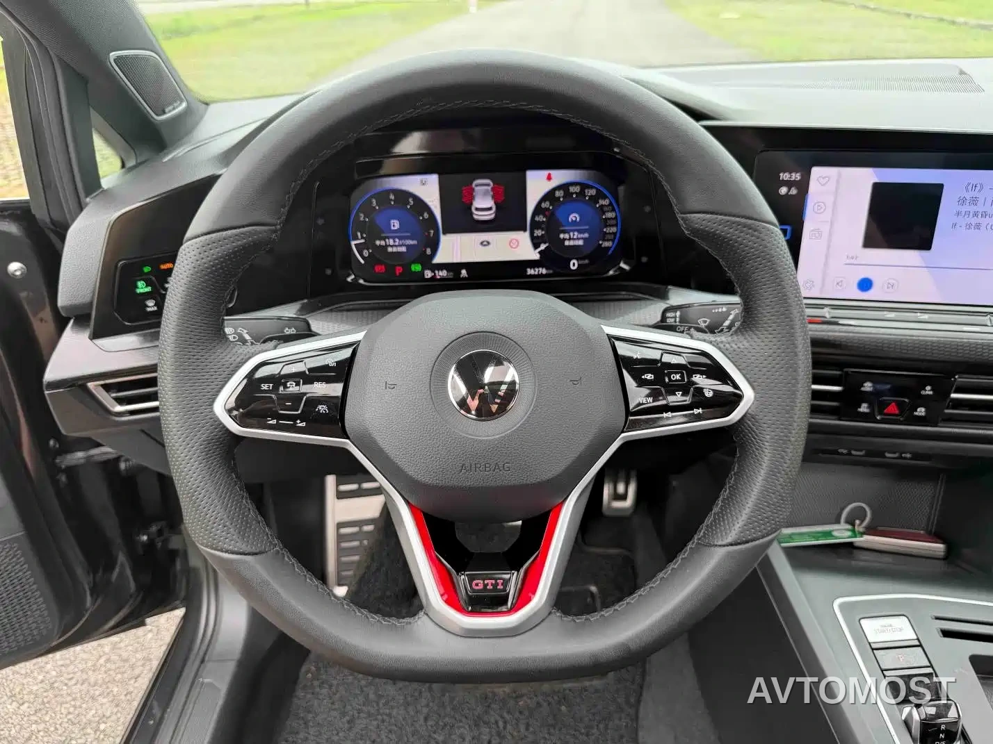 Volkswagen Golf GTI 2023 380TSI DSG GTI — фото 17