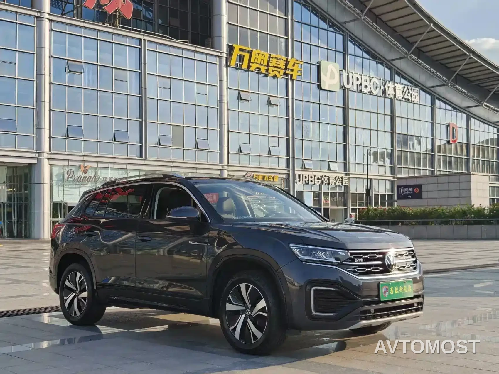 Volkswagen Tayron GTE Plug-in Hybrid 2020 Model 1.4T Luxury — фото 3