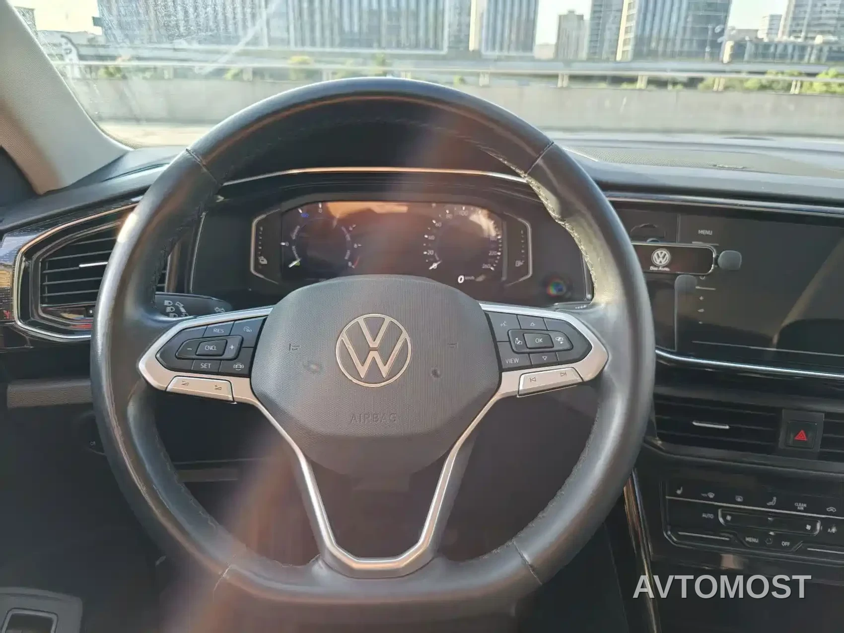 Volkswagen Tayron GTE Plug-in Hybrid 2020 Model 1.4T Luxury — фото 7