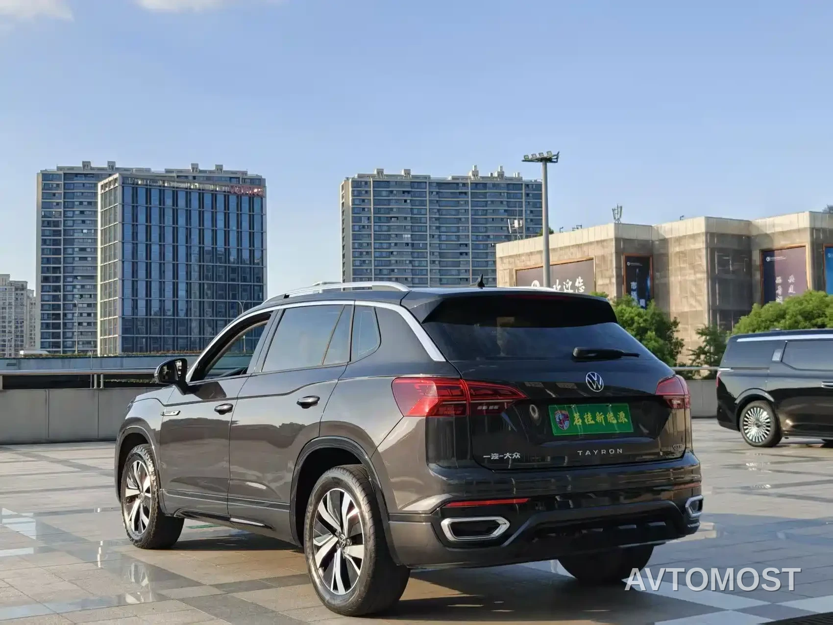 Volkswagen Tayron GTE Plug-in Hybrid 2020 Model 1.4T Luxury — фото 14