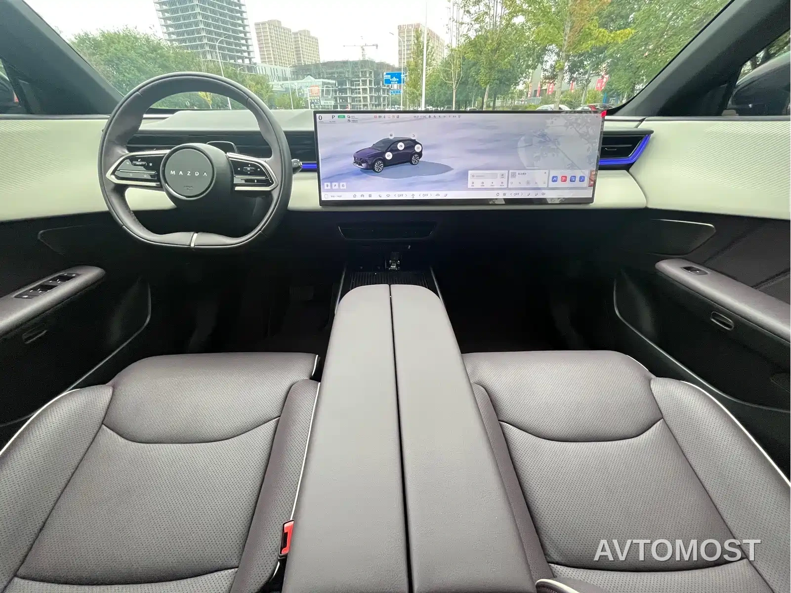 Mazda EZ-60 2025 Range-extender Base Model — фото 8