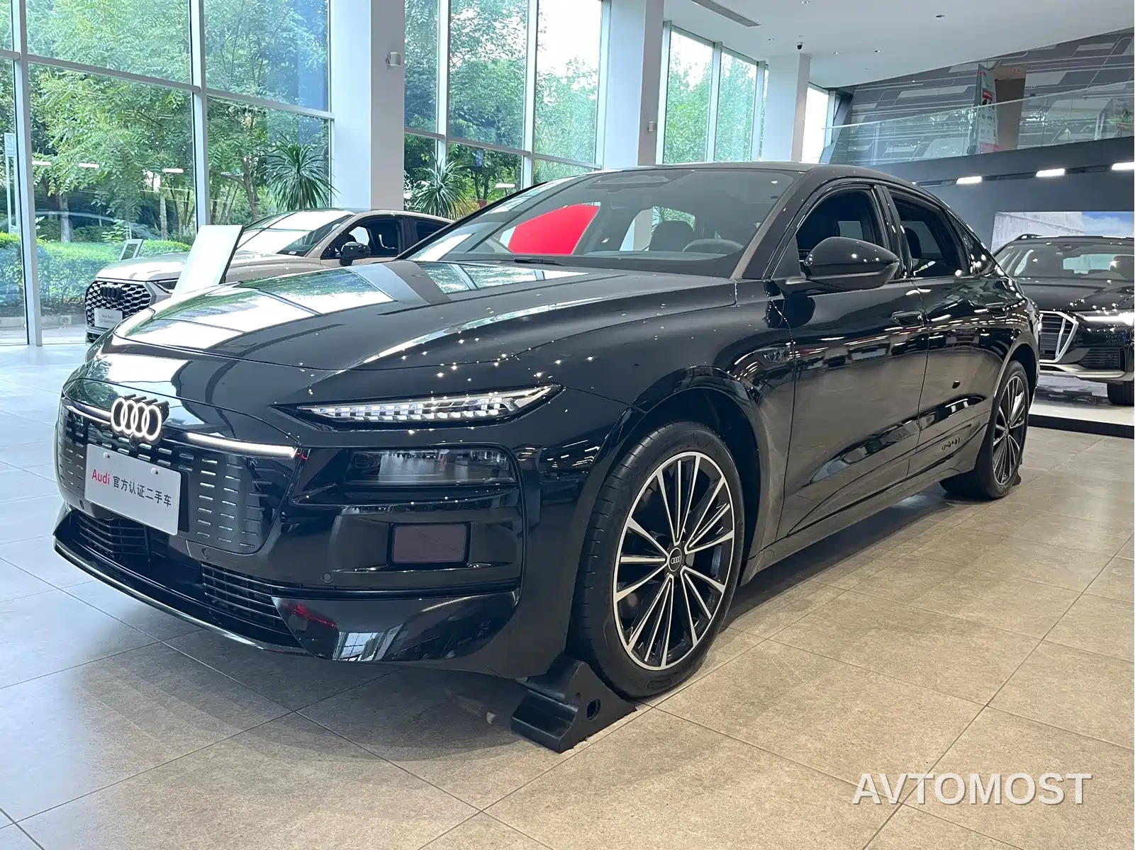 Audi A6L e-tron 2026 Model Pioneer Edition — фото 1