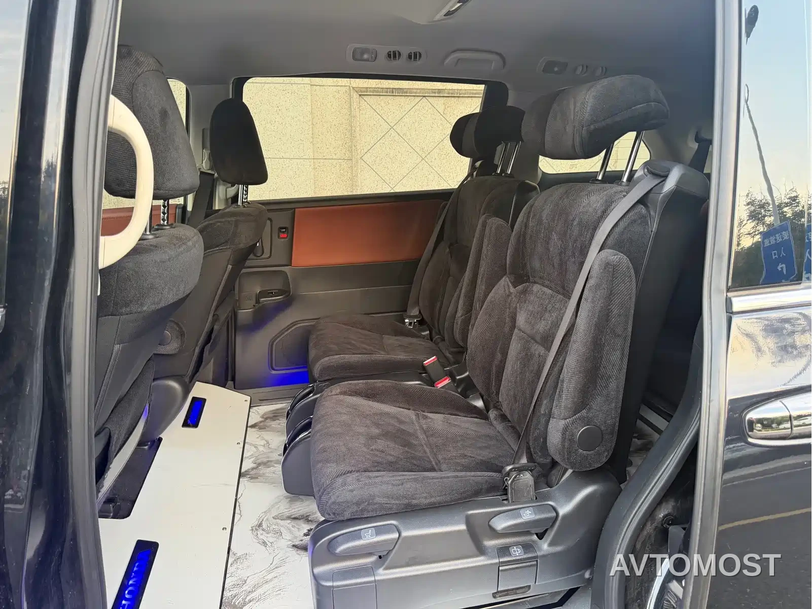 Honda Odyssey 2022 2.0L e:HEV Sharp·Enjoyment Edition — фото 7
