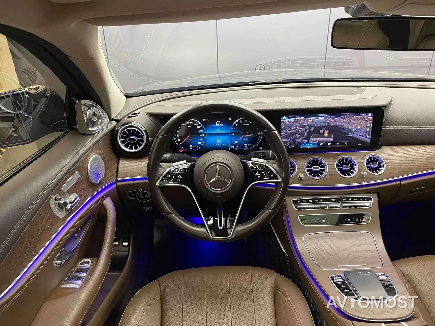 Mercedes-Benz E-Class New Energy 2022 E 350 e L Plug-in Hybrid Sedan — фото 1