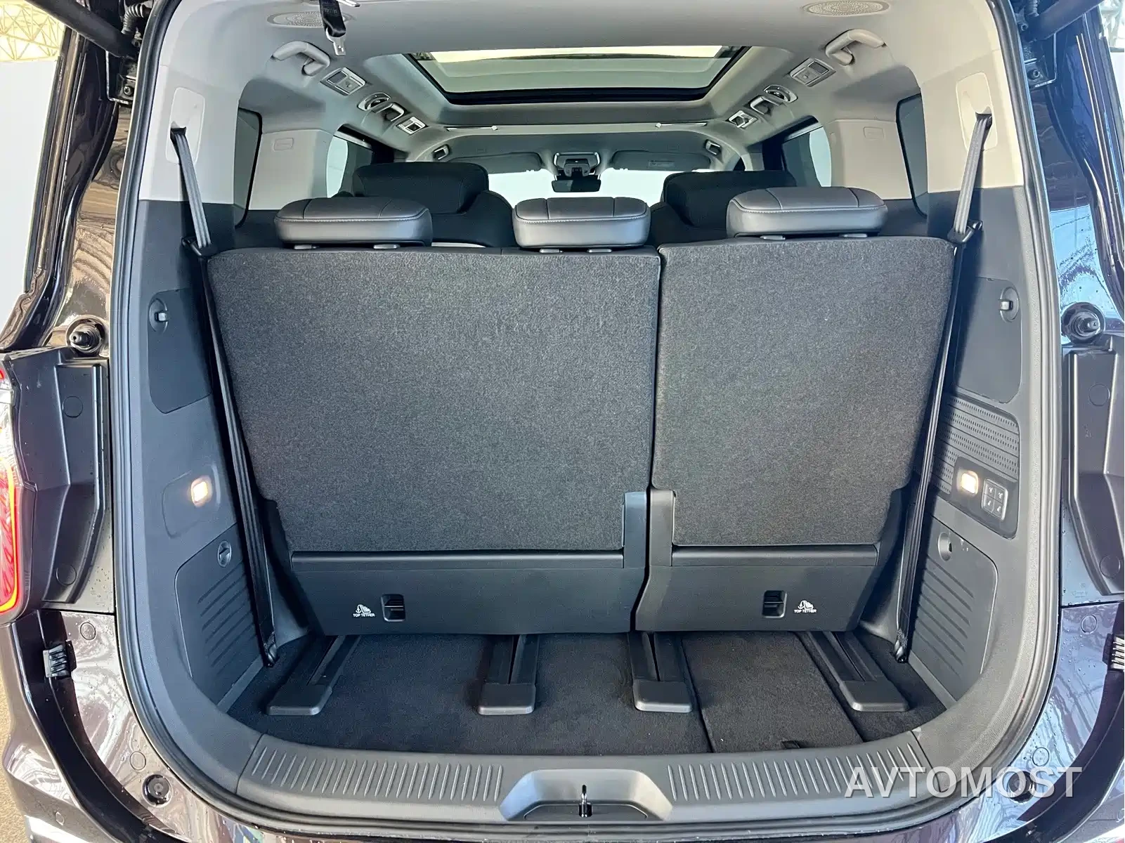 Hongqi HQ9 PHEV 2024 Model 2.0T AWD Luxury Edition — фото 29