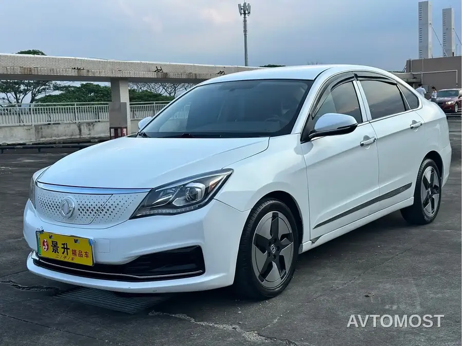 Dongfeng Fengshen E70 2021 Facelift 500 Premium Edition