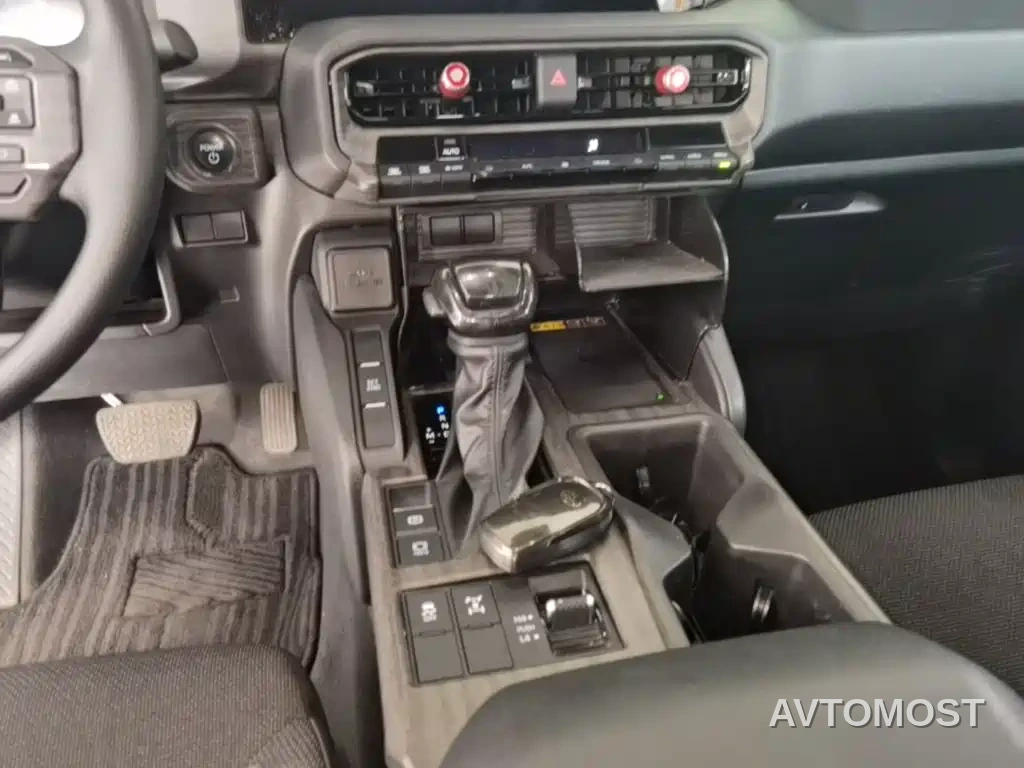 Toyota Prado 2025 2.4T Cross BX Edition 5-seater — фото 14