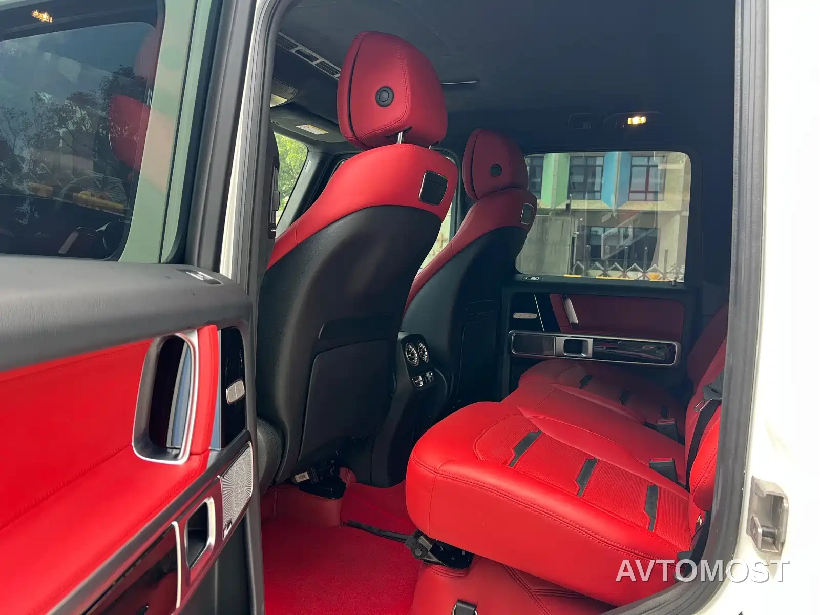 Mercedes-Benz G-Class AMG 2023 AMG G 63 — фото 4
