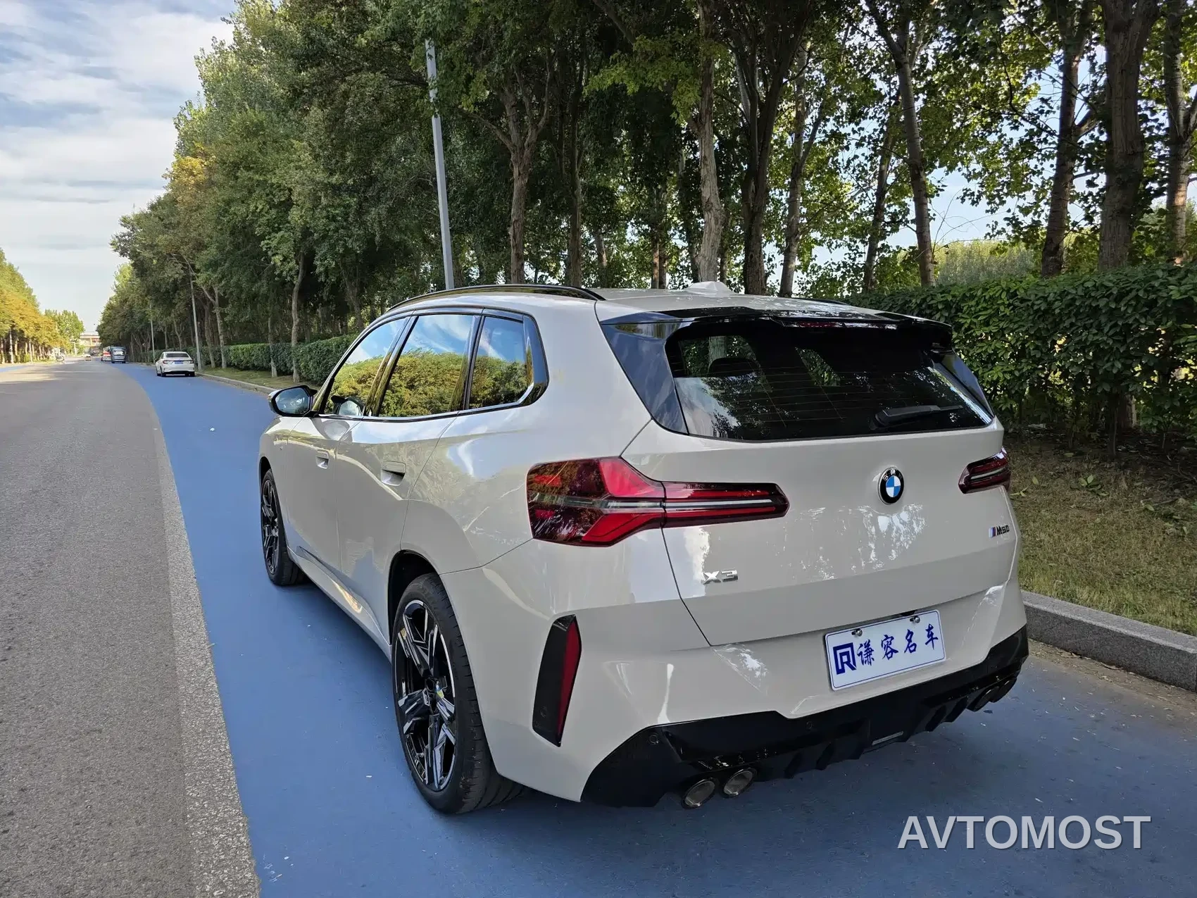 BMW X3 M50 2024 M50 xDrive — фото 8