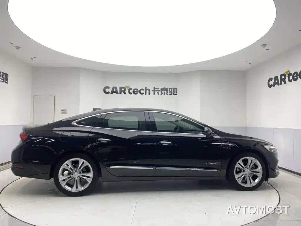 Buick LaCrosse 2022 Avenir First Edition — фото 4