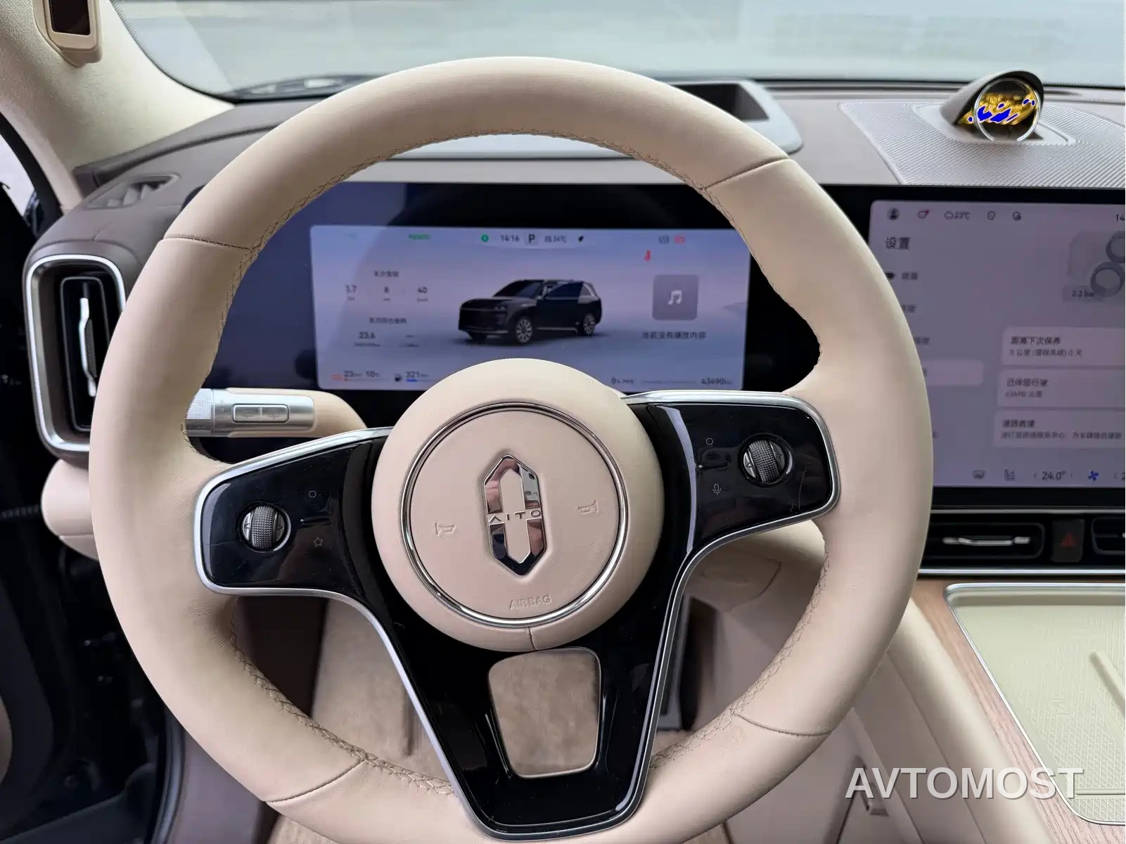 AITO M9 2024 Extended Range Ultra 42kWh 6-Seater — фото 5