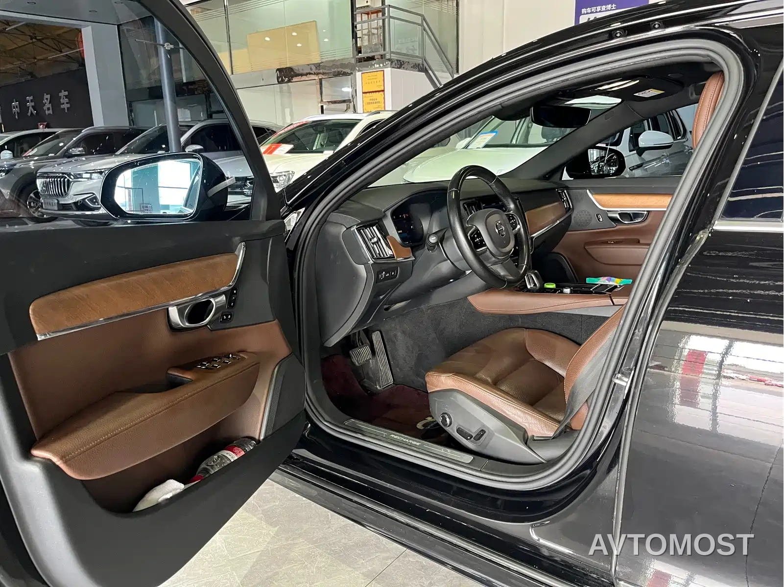 Volvo S90 Plug-in Hybrid 2021 T8 E-Drive Hybrid Zhiyi Luxury Edition — фото 6