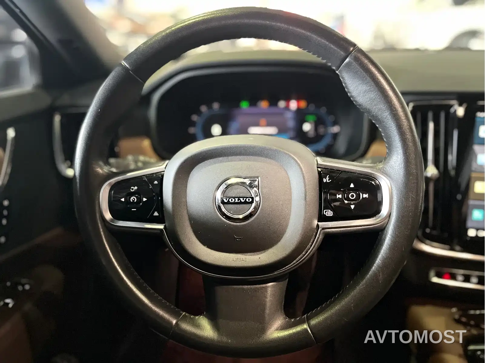 Volvo S90 Plug-in Hybrid 2021 T8 E-Drive Hybrid Zhiyi Luxury Edition — фото 9