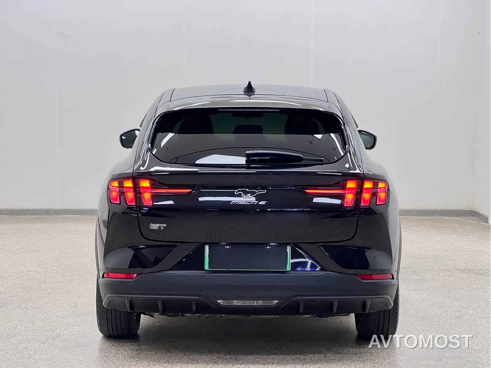 Ford Mustang Mach-E 2021 Boundless RWD Luxury (Long Range) — фото 4