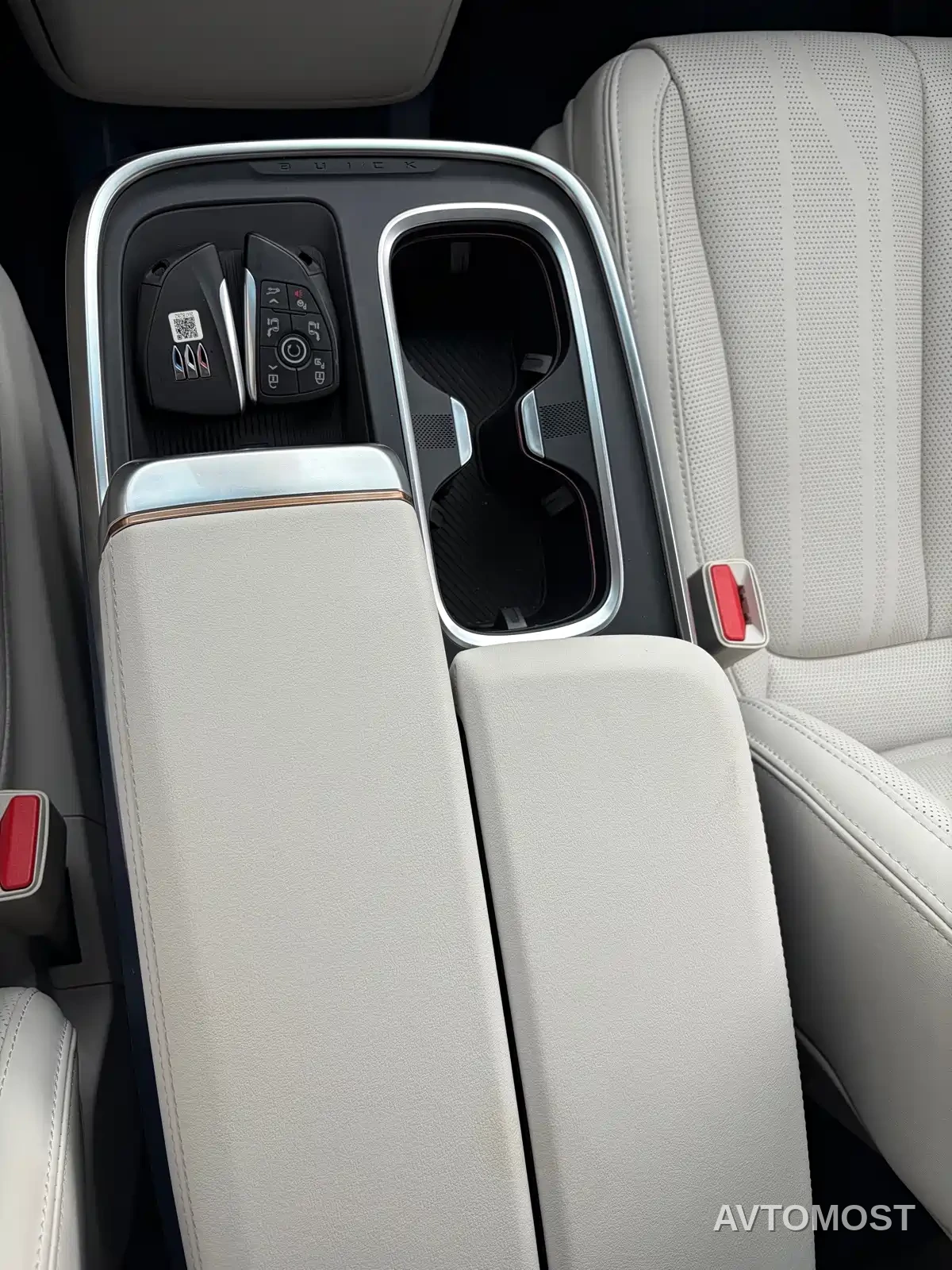 Buick Century 2023 2.0T 6-Seat World Edition — фото 33