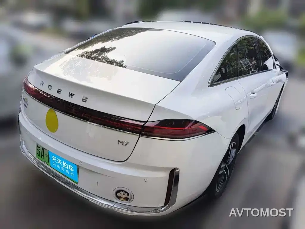 Roewe M7 DMH 2025 1.5T 115km Standard — фото 2