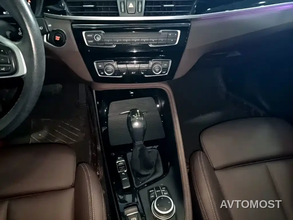 BMW X1 New Energy 2021 xDrive30Le Exclusive — фото 14