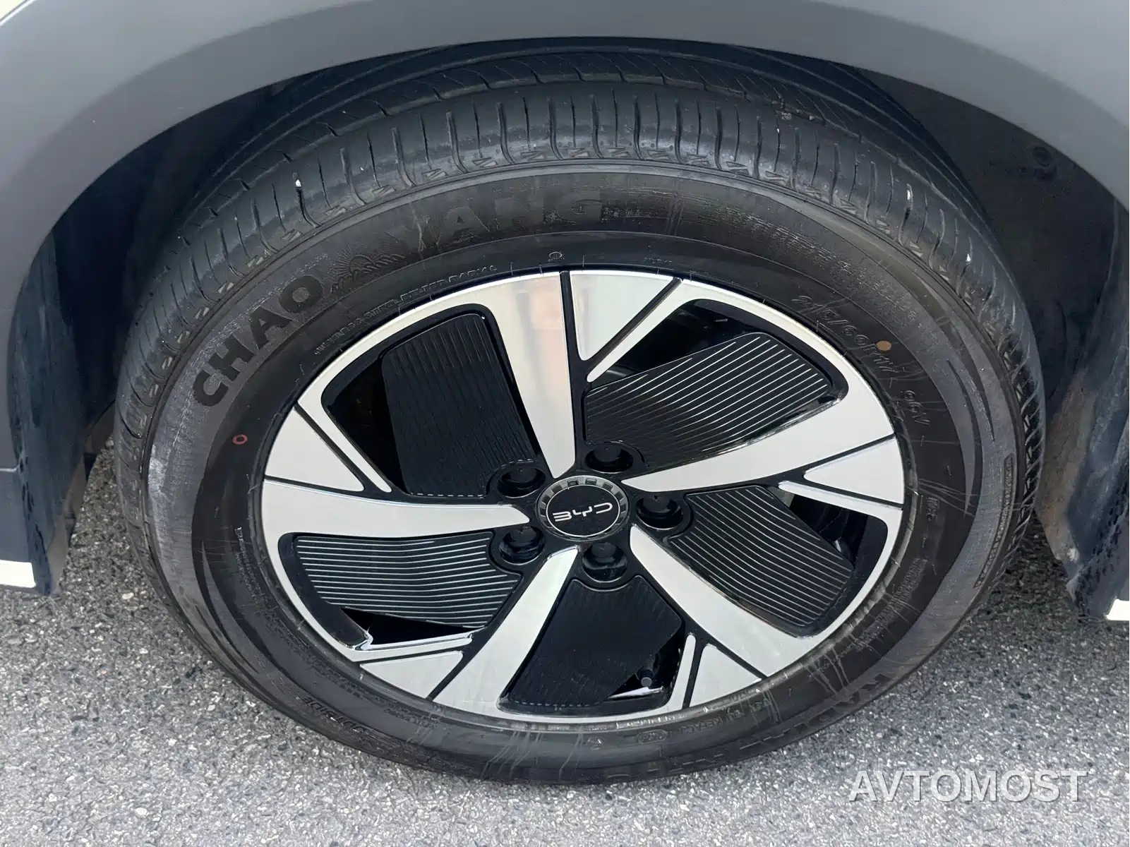 BYD Hai Shi 05 EV 2025 520KM Smart Navigation Edition — фото 3
