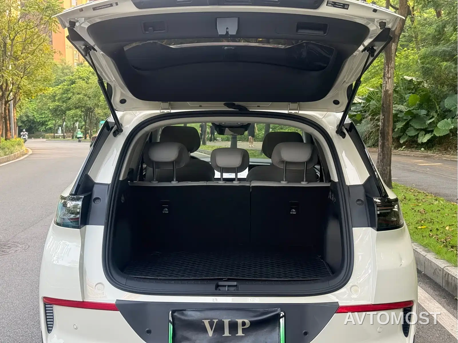 BYD Hai Shi 05 EV 2025 520KM Smart Navigation Edition — фото 14