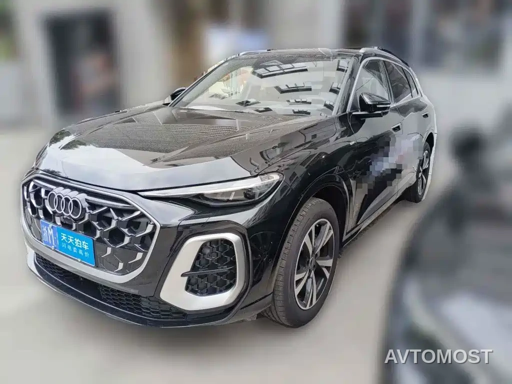 Audi Q5L 2026 Model Base Version — фото 1