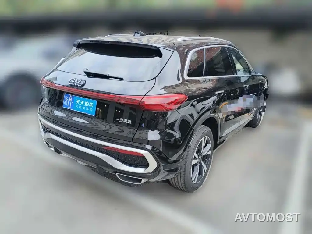 Audi Q5L 2026 Model Base Version — фото 5