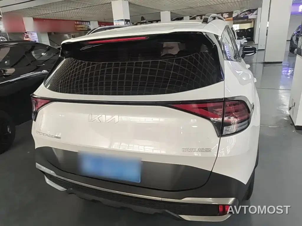 Kia Sportage 2023 2.0L HEV 2WD Flagship Edition — фото 2
