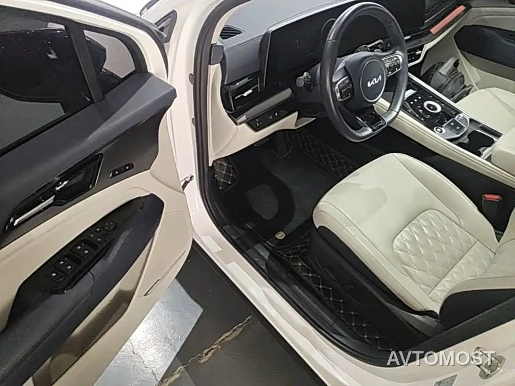 Kia Sportage 2023 2.0L HEV 2WD Flagship Edition — фото 9