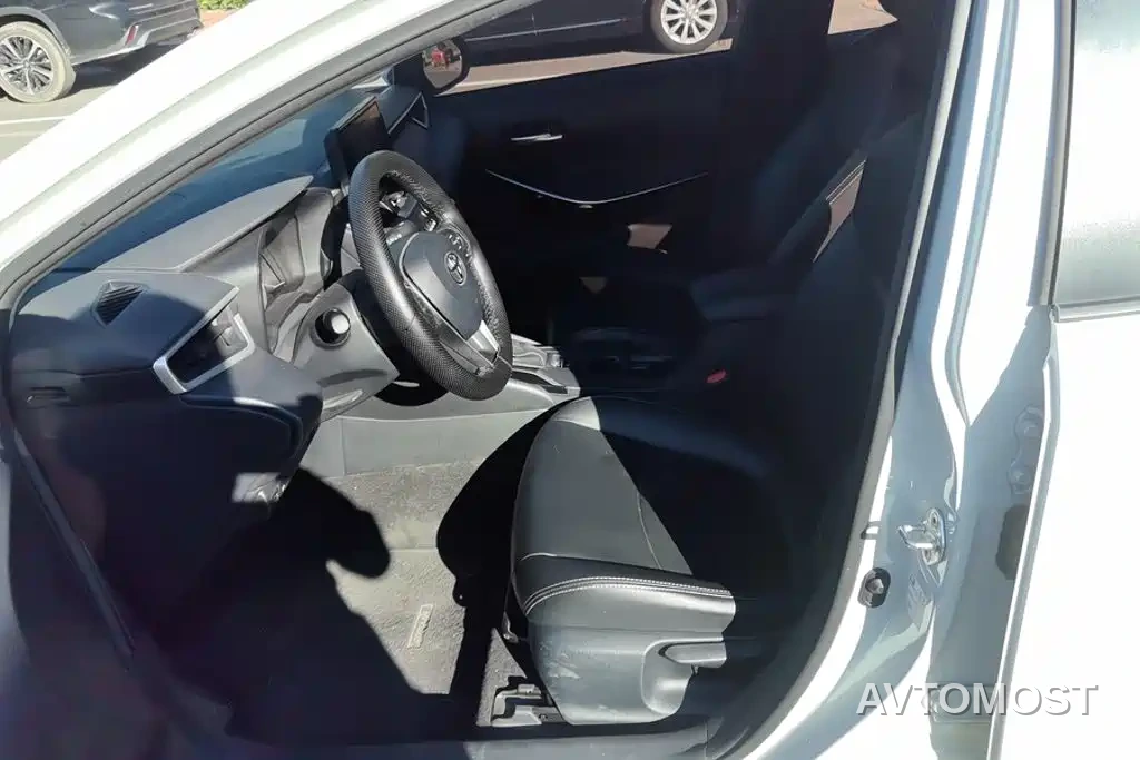 Toyota Corolla 2021 Hybrid 1.8L E-CVT Pioneer Edition — фото 8