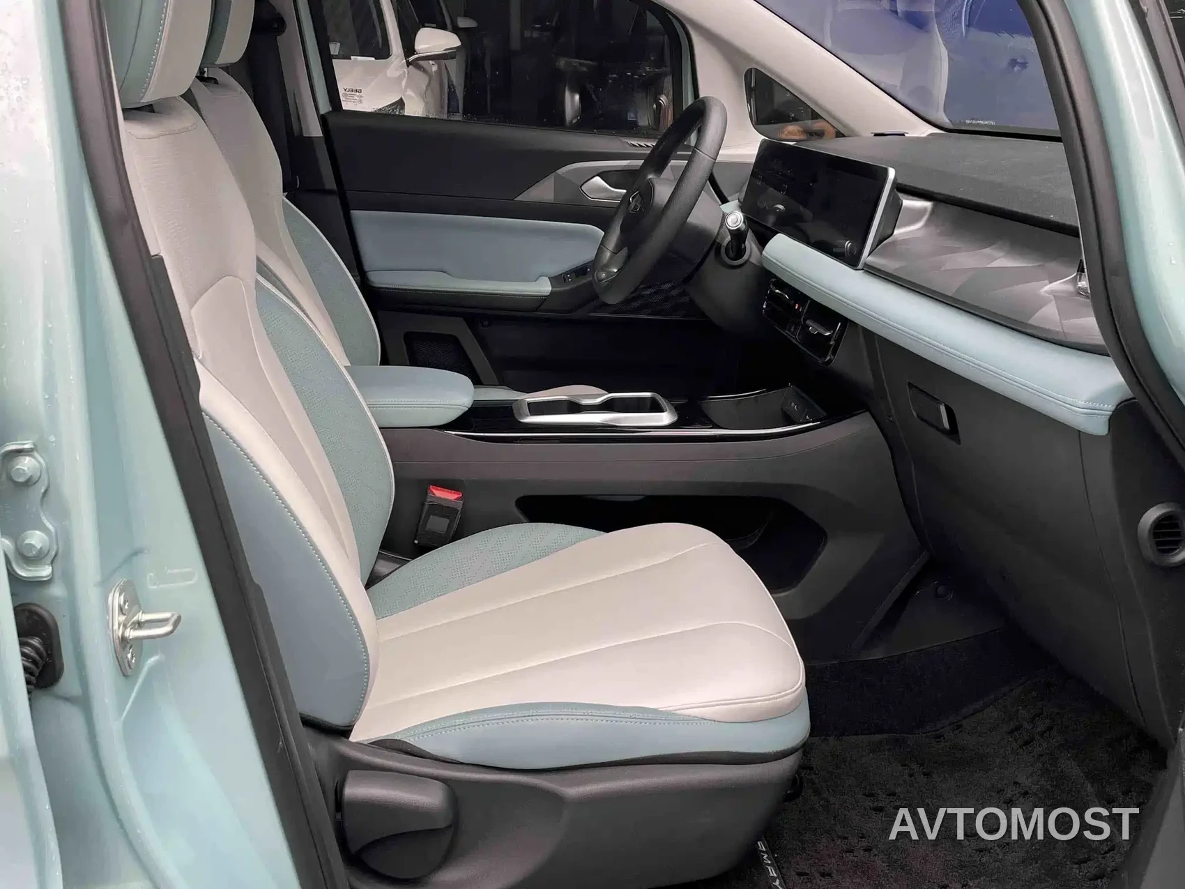 Geely Geometry E Firefly 2024 Model 301km Starlight — фото 5