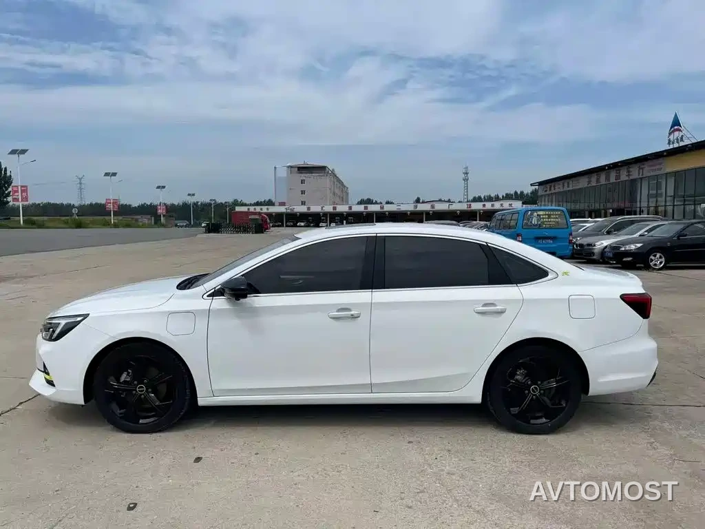 Roewe i6 MAX EV 2020 Model 1.5T PHEV Cool Edition — фото 8