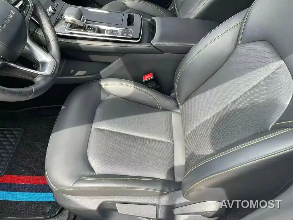 Roewe i6 MAX EV 2020 Model 1.5T PHEV Cool Edition — фото 15