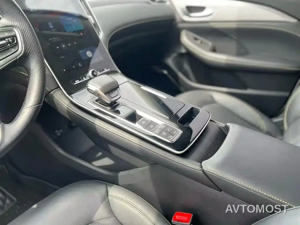 Roewe i6 MAX EV 2020 Model 1.5T PHEV Cool Edition — фото 16