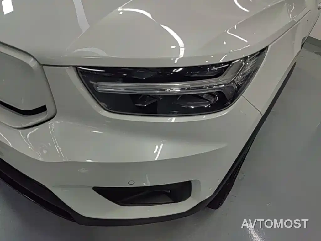 Volvo XC40 New Energy 2021 P8 EV AWD Elegant Sport — фото 24