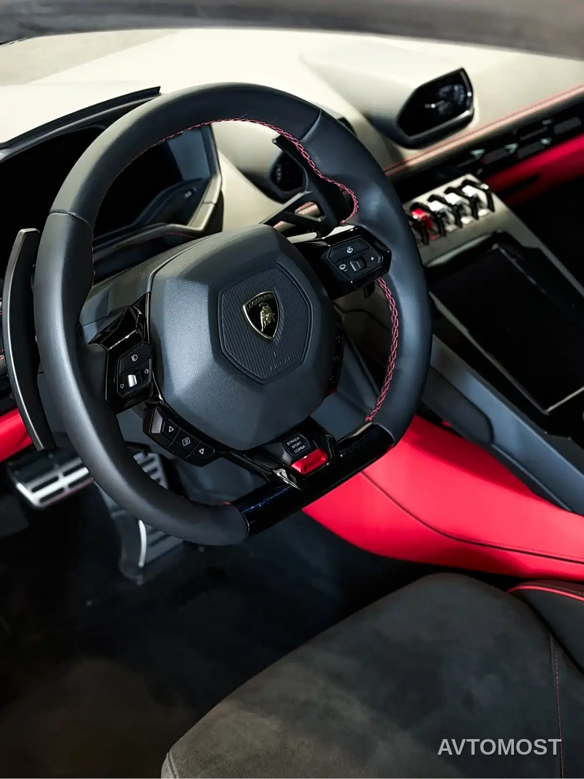 Lamborghini Huracán 2020 Huracán EVO RWD — фото 8