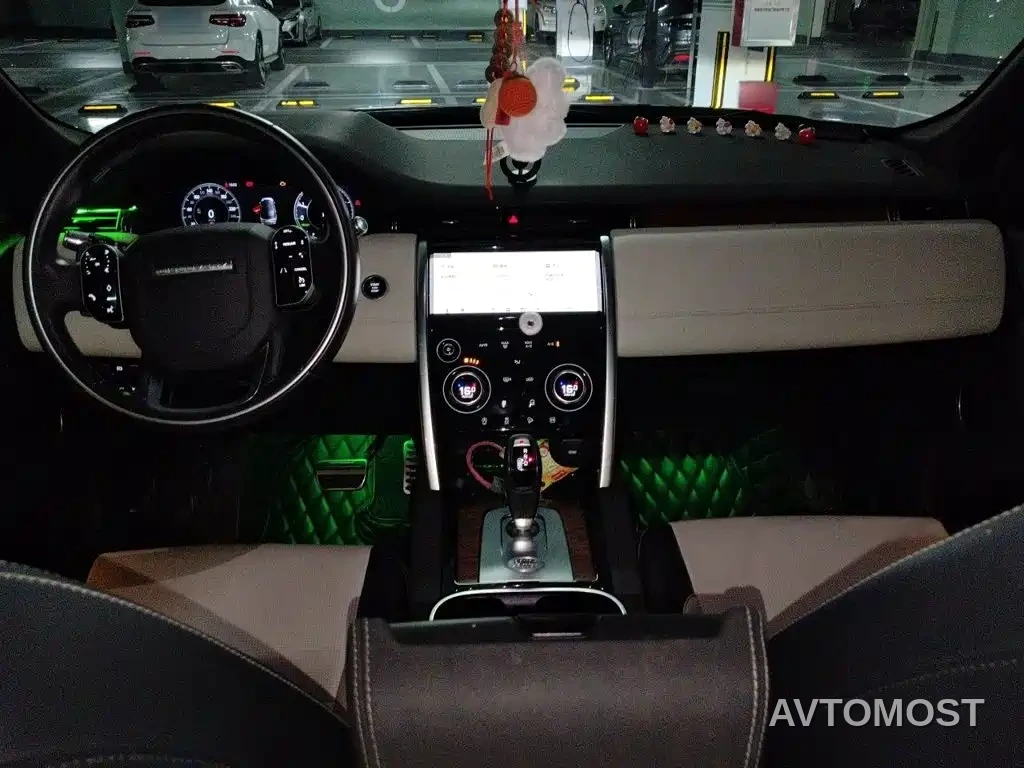 Land Rover Discovery Sport PHEV 2021 P300e Performance Tech Edition — фото 13